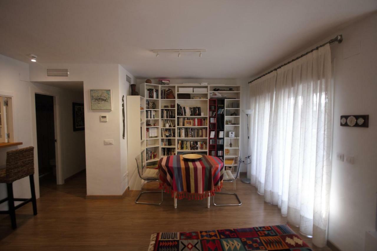 Bonito Apart. Con Parking Y Piscina Mairena del Aljarafe Kültér fotó