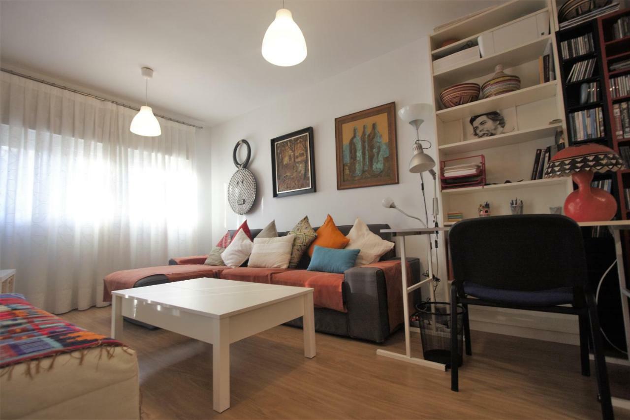 Bonito Apart. Con Parking Y Piscina Mairena del Aljarafe Kültér fotó