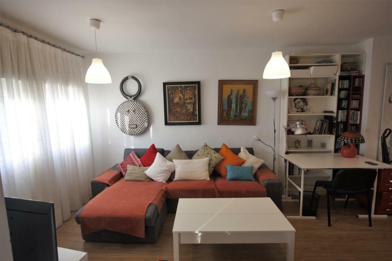 Bonito Apart. Con Parking Y Piscina Mairena del Aljarafe Kültér fotó