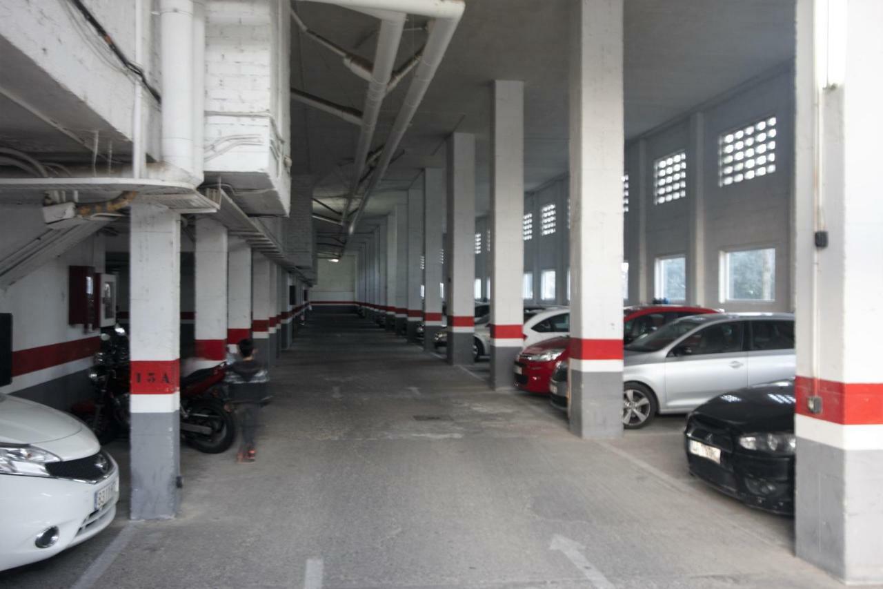 Bonito Apart. Con Parking Y Piscina Mairena del Aljarafe Kültér fotó