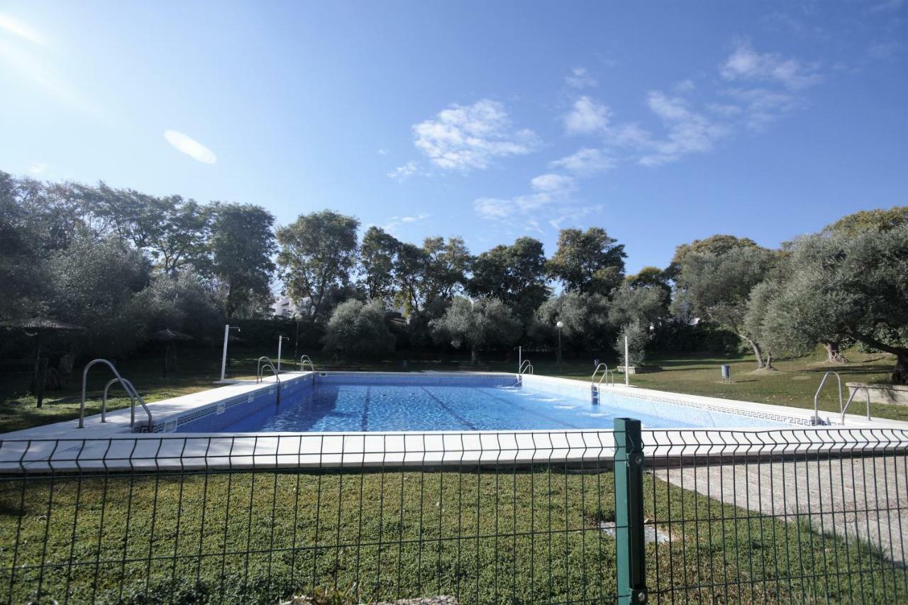 Bonito Apart. Con Parking Y Piscina Mairena del Aljarafe Kültér fotó